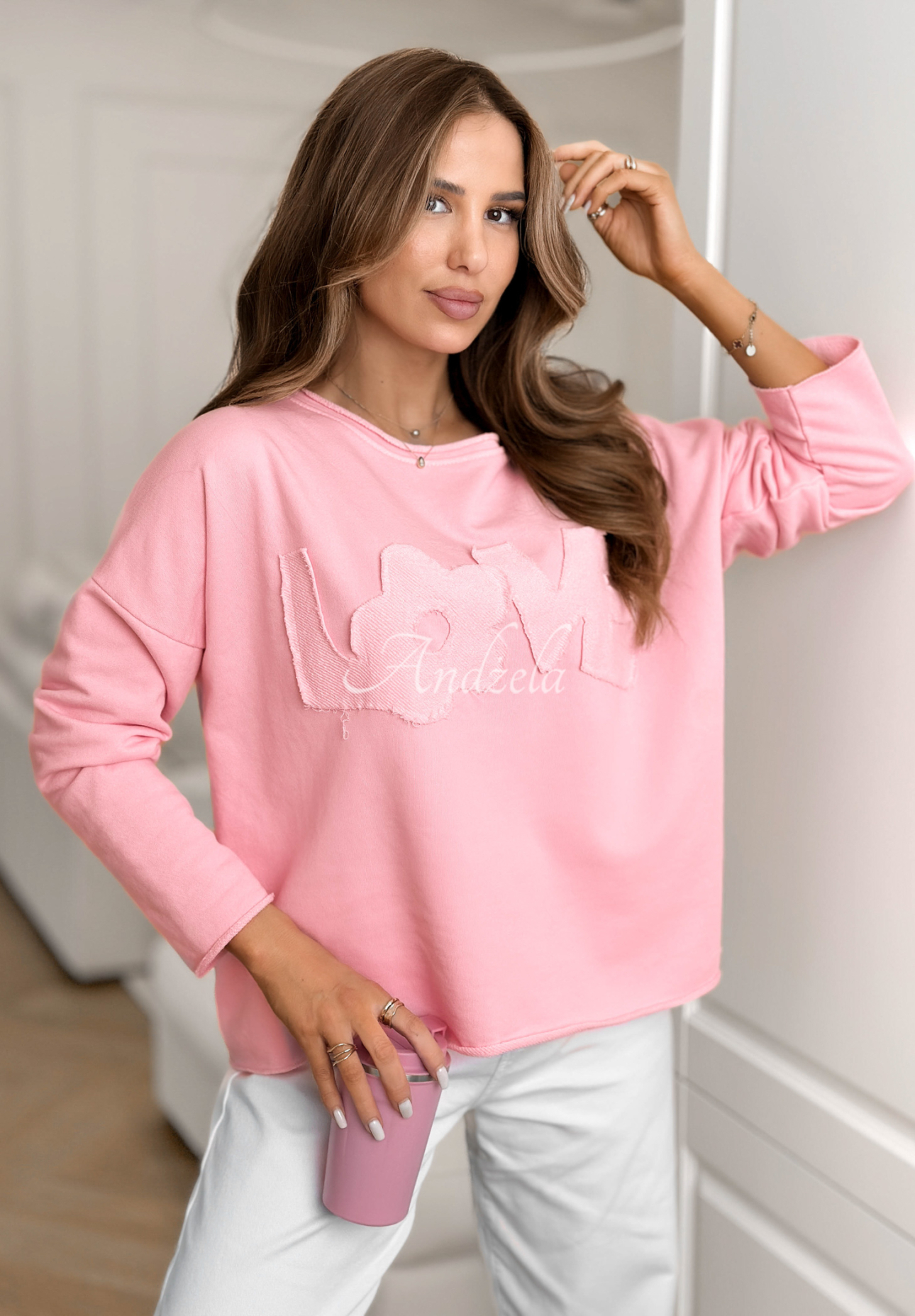 Baumwollbluse mit Aufschrift Flowers &amp; Love Puderrosa