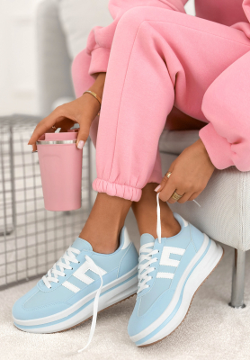 Sneaker Not Going Anywhere Himmelblau