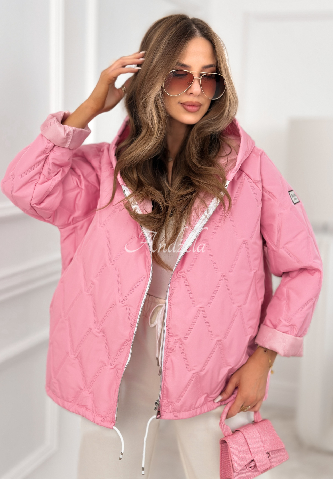 Kurze Steppjacke mit Kapuze Springtime Starts Rosa