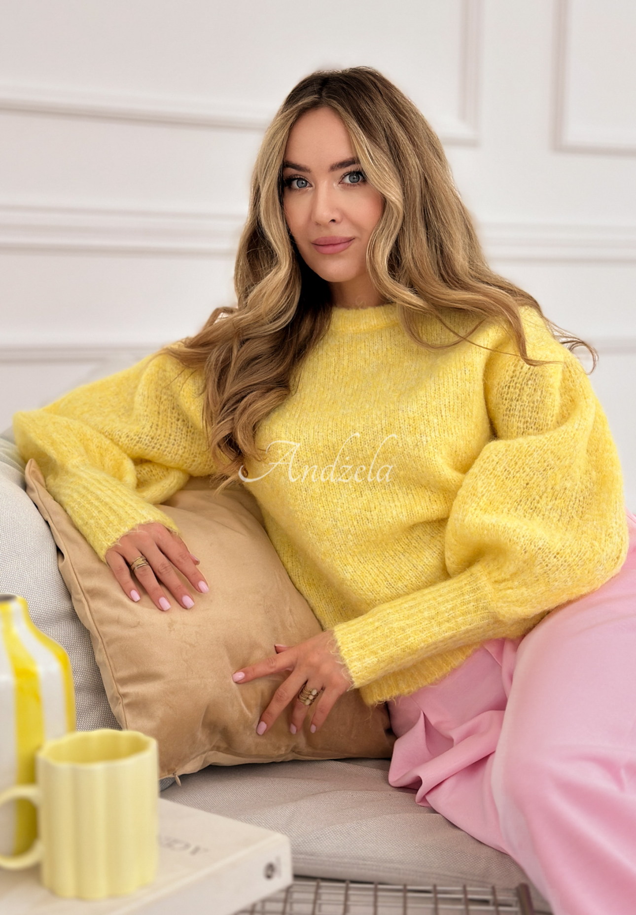 Weicher Pullover mit Puffärmeln und Wolle Colorful Clouds Gelb