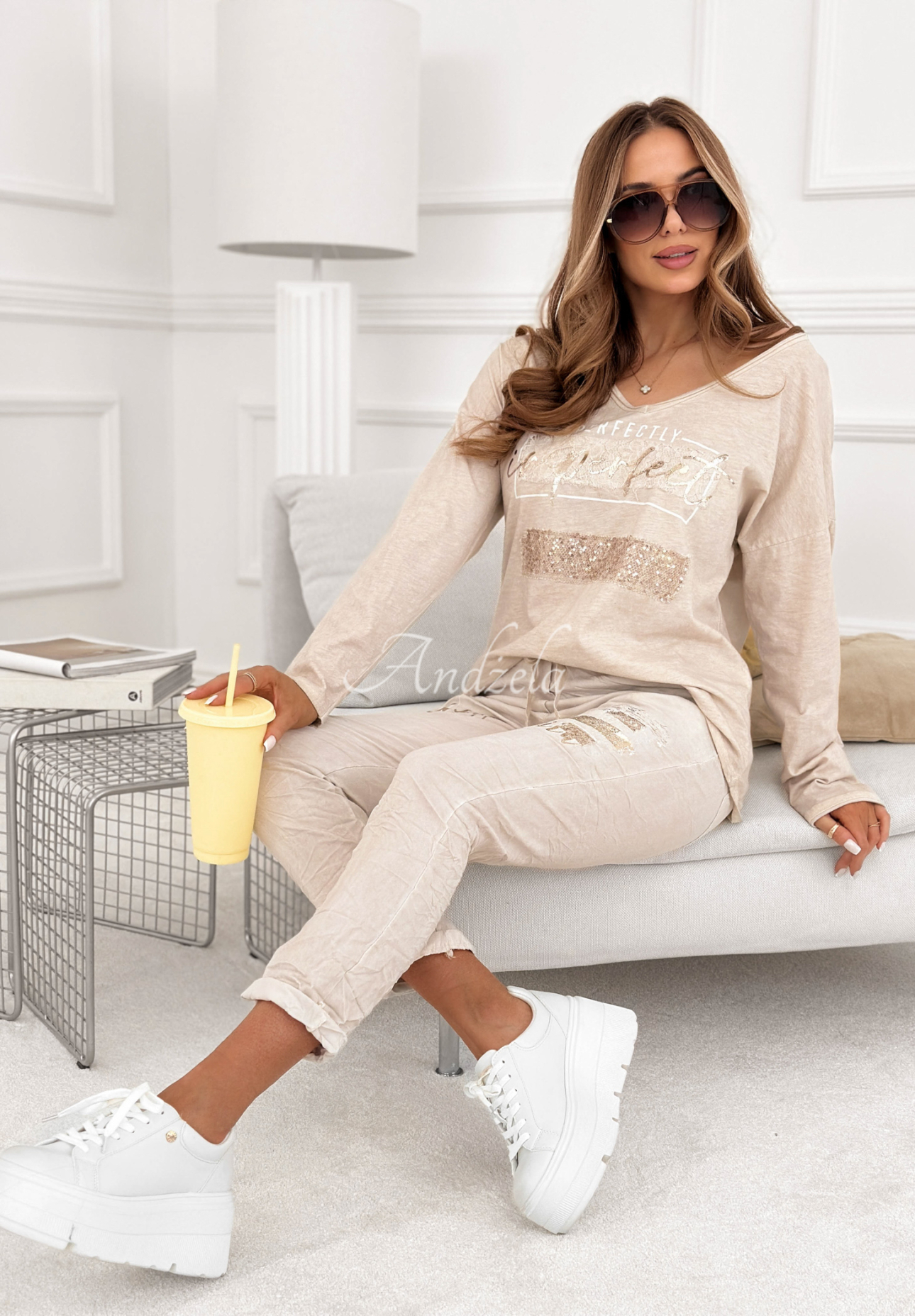 Baumwollbluse mit Pailletten und Aufdruck Perfectly Imperfect Beige