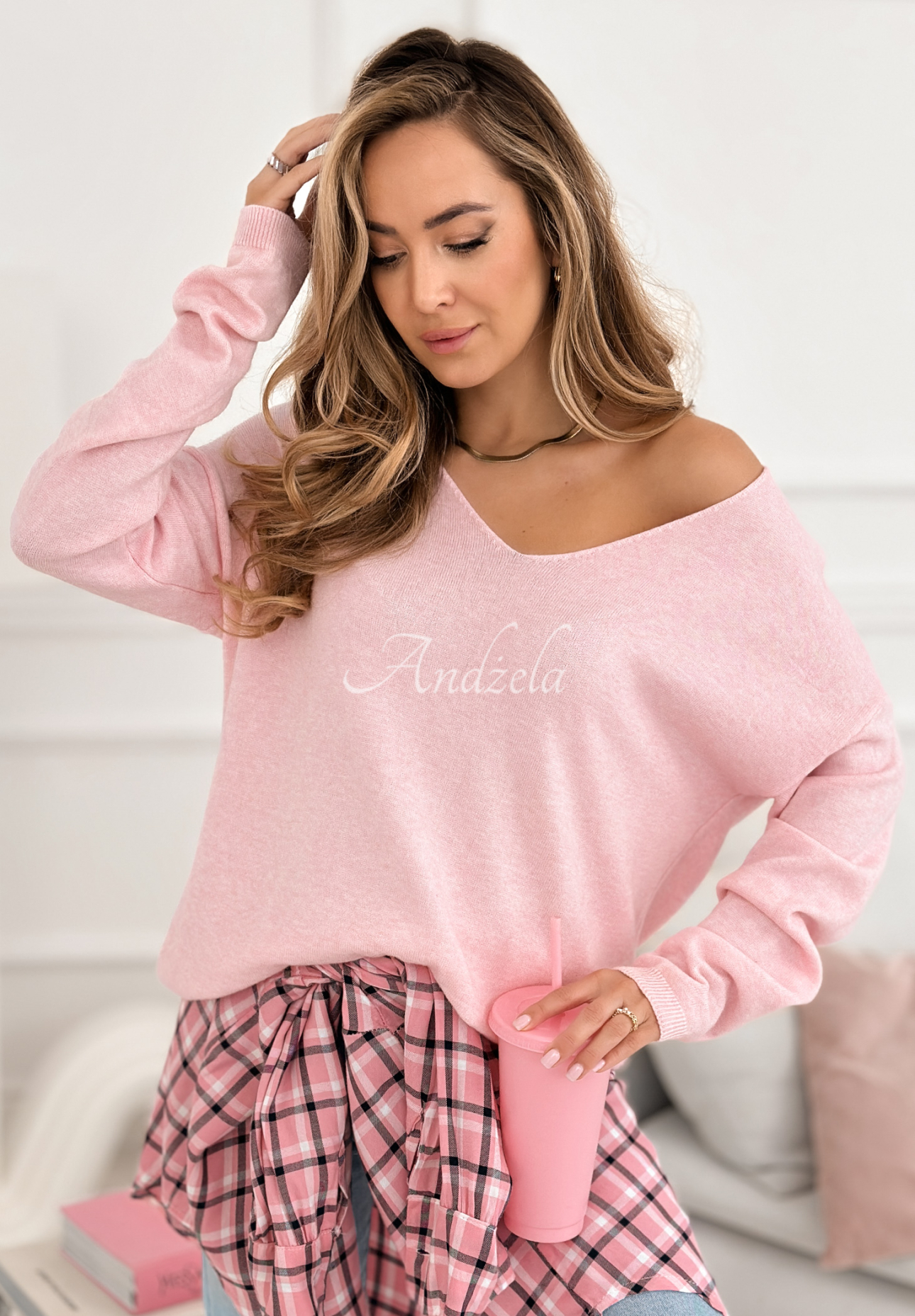 Lightweight Sensibility powder pink crew neck sweater