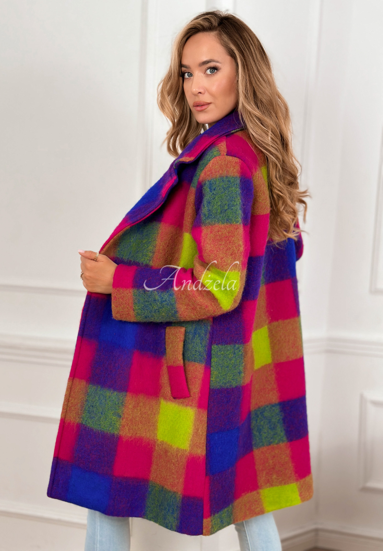 Coat with checkered collar and Spring Sunrise purple and yellow wool