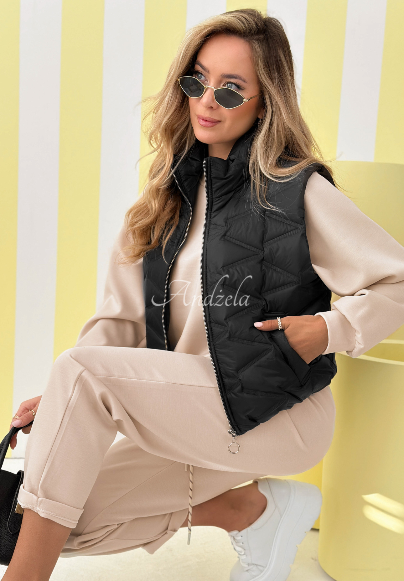 Kurze Steppweste Spring Cloud Schwarz