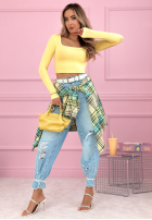 Krótka prążkowana Bluse z kwadratowym dekoltem Wasn’t Ready Gelb