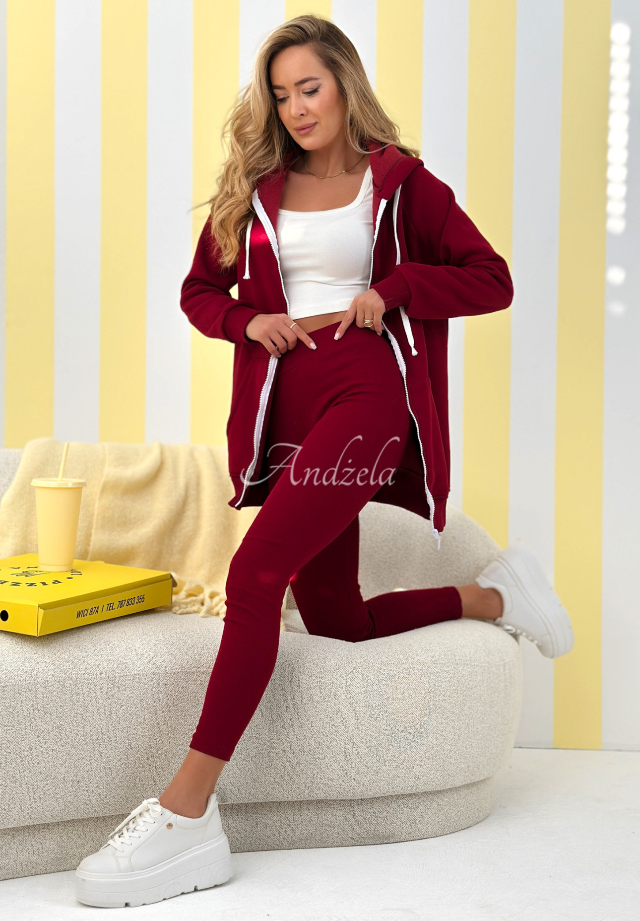 Siempre burgundy zip-up hoodie II