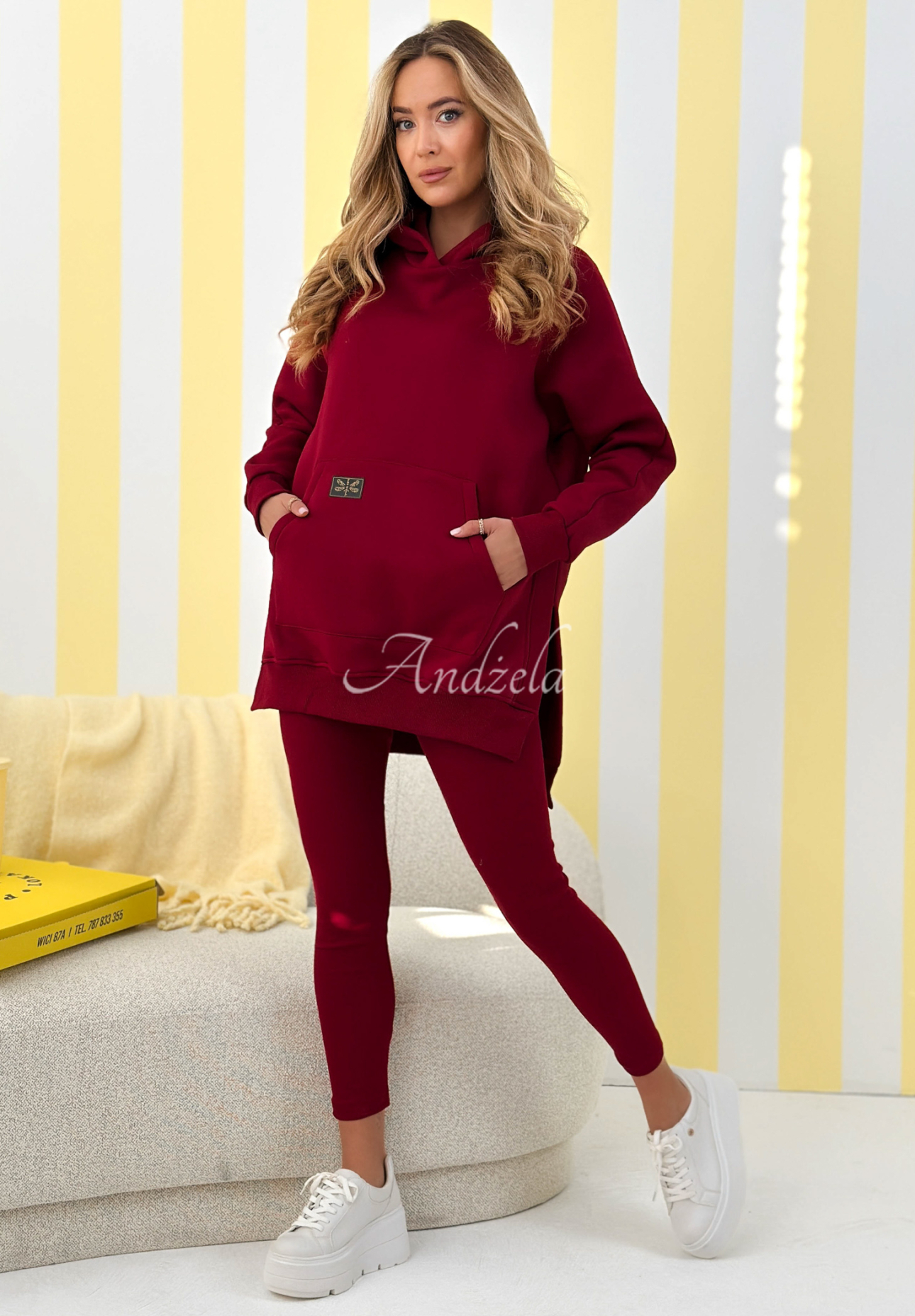 Sweatshirt mit Tasche und Kapuze Siempre Burgunderrot II