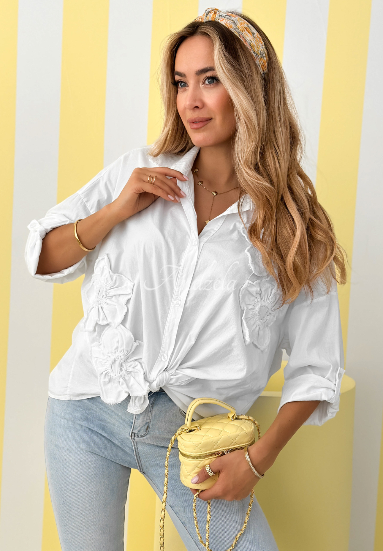 Cotton shirt with April Flowers appliqué, white