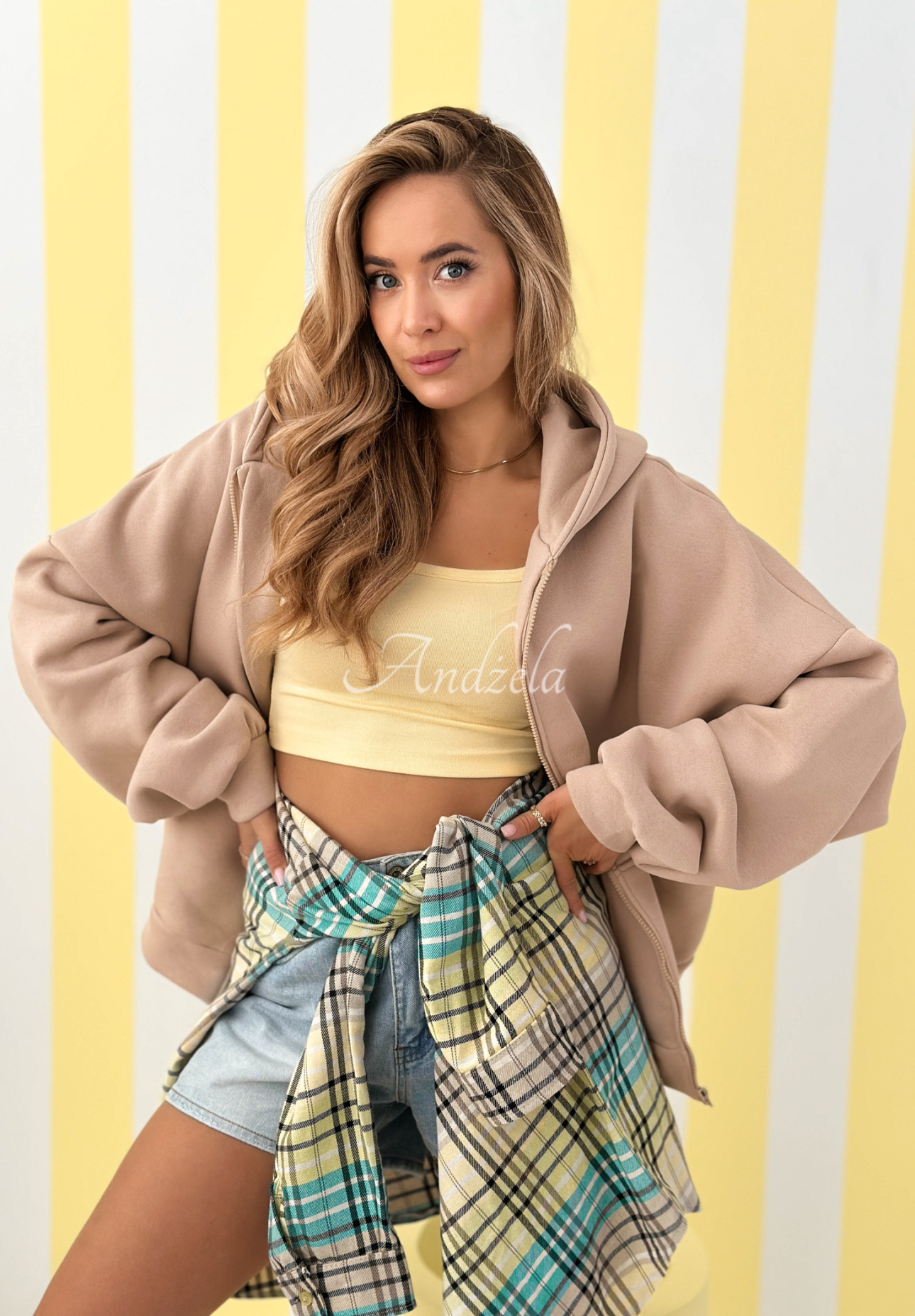 Oversize Sweatshirt mit Kapuze Don't Tell Beige