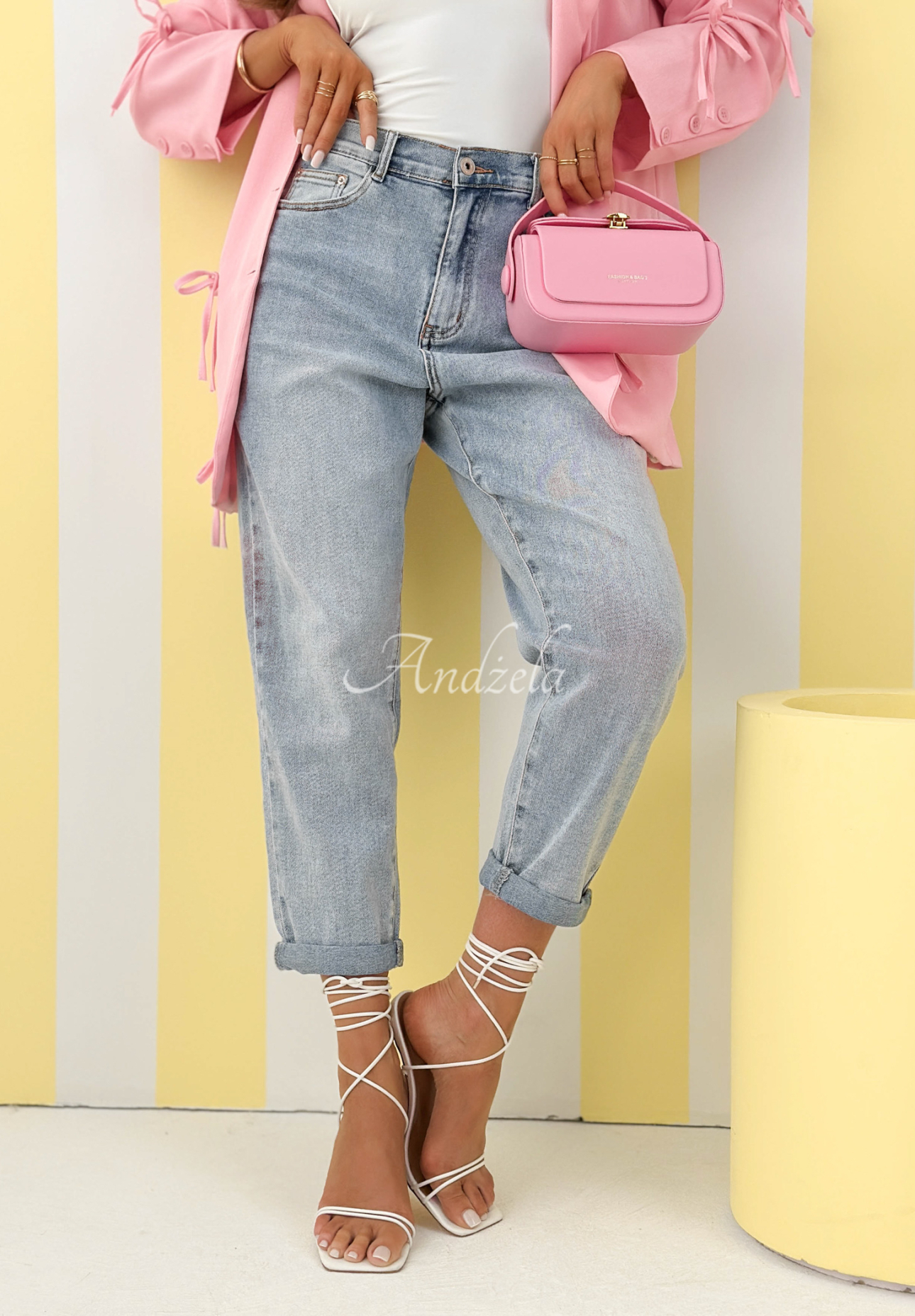 Mom-Fit-Jeanshose Why Wait Blau