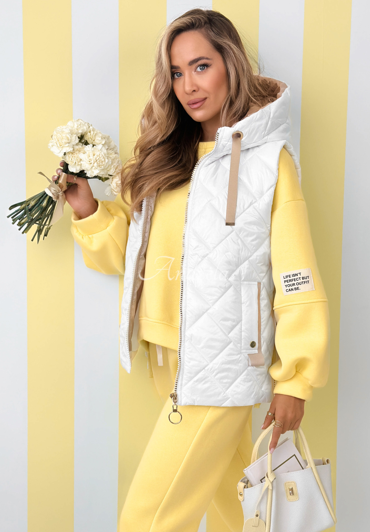 Spring Touch quilted hooded vest, white