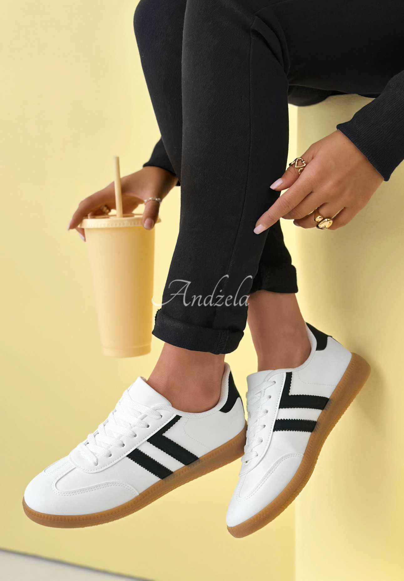 Sneaker Walking On Flowers Weiß