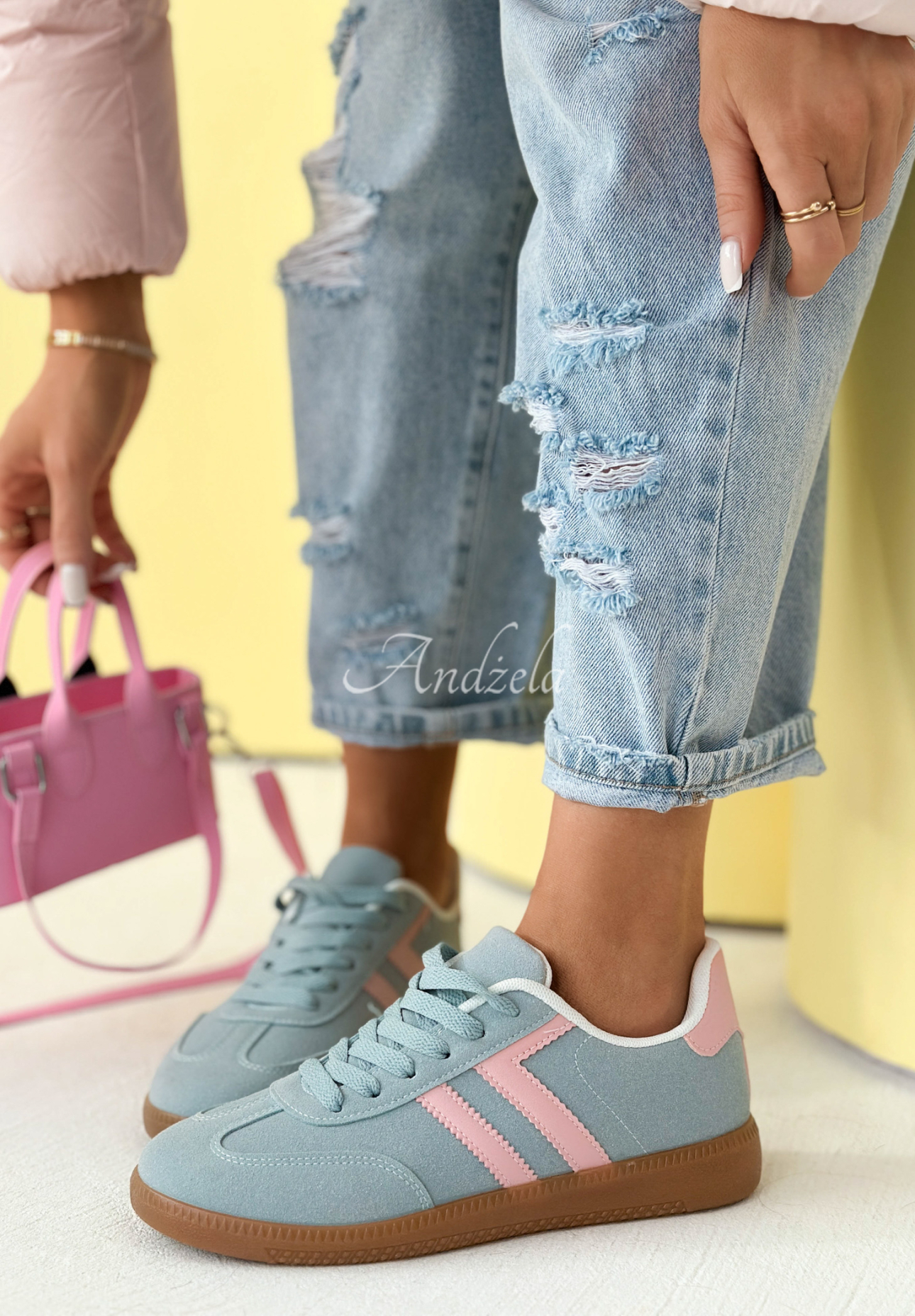 Walking On Flowers sneakers, light blue