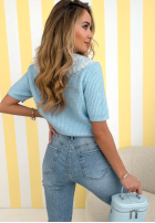 Sweterek z koronkowym kołnierzem Oh Sweet Lace Himmelblau