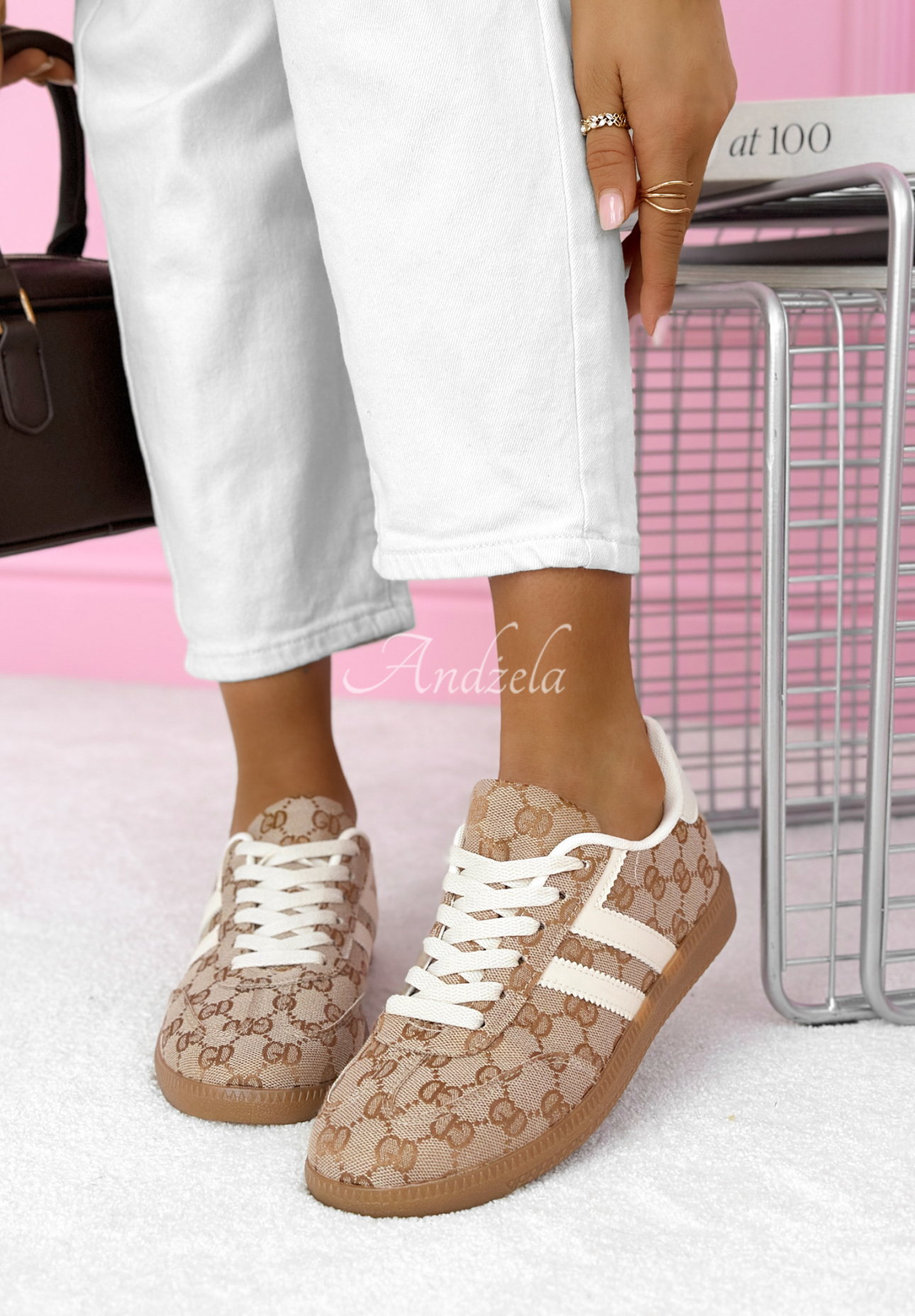 Sneaker Walking On Flowers Camel