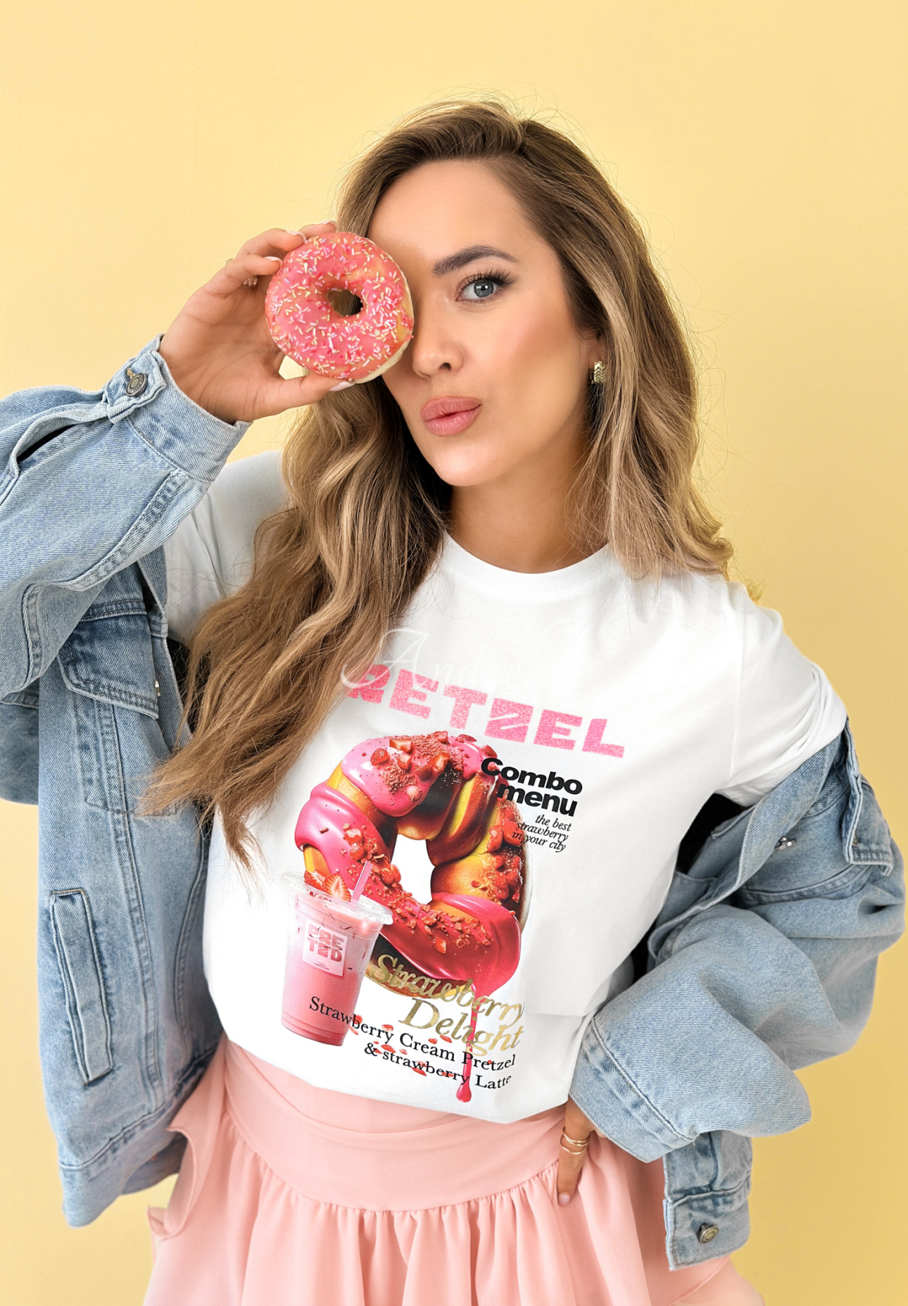 Baumwoll T-Shirt mit Aufdruck Pretzel Weiß