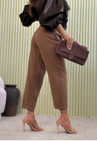 Eleganckie Hose wide leg z paskiem Begin Doing Schokoladenbraun