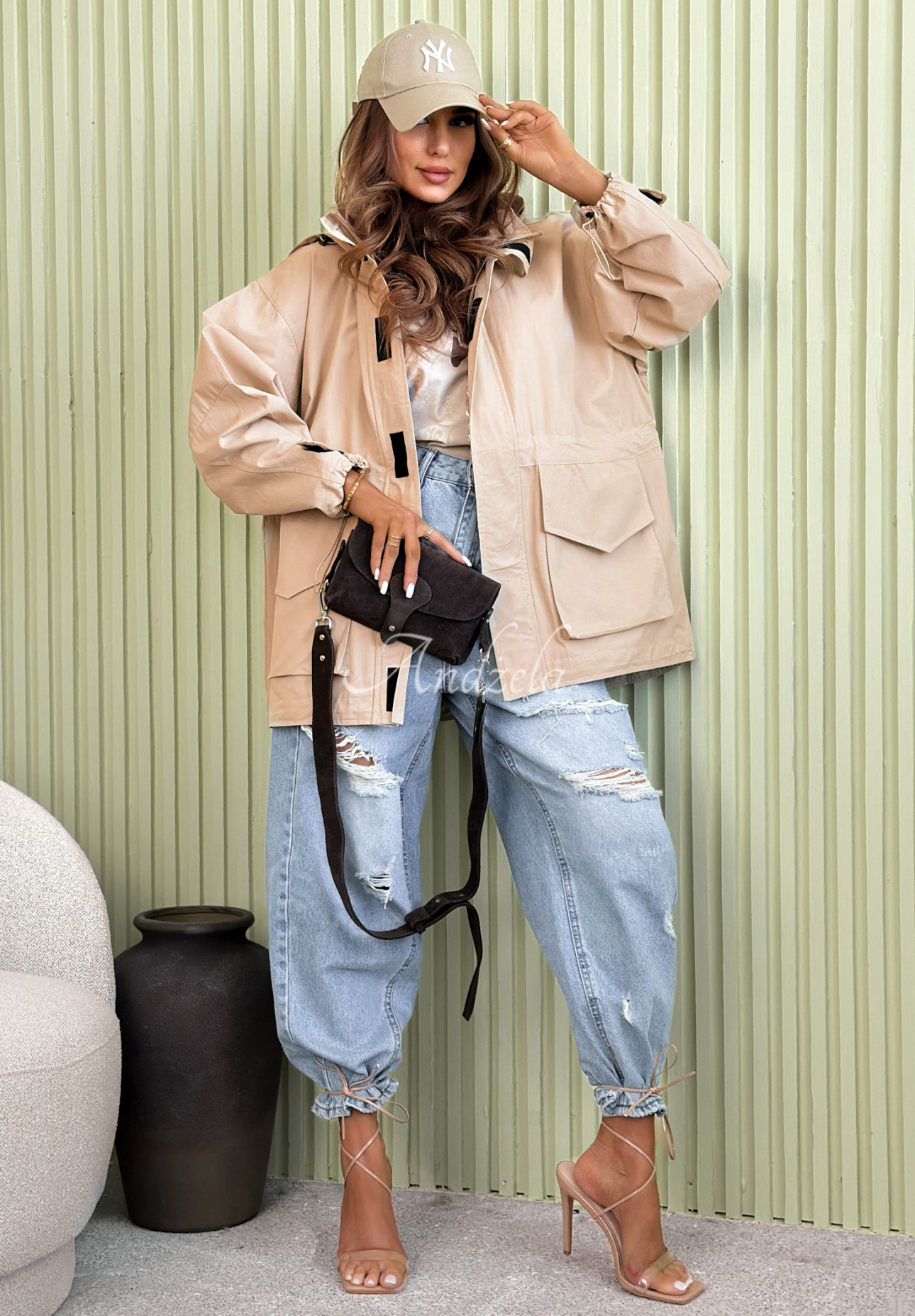 Leichter Baumwollparka mit Kapuze Living In Spring Beige