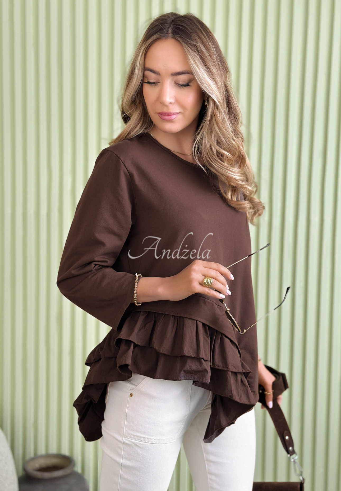 Asymmetrische Baumwollbluse mit Rüschen Ruffle Lady Schokoladenbraun