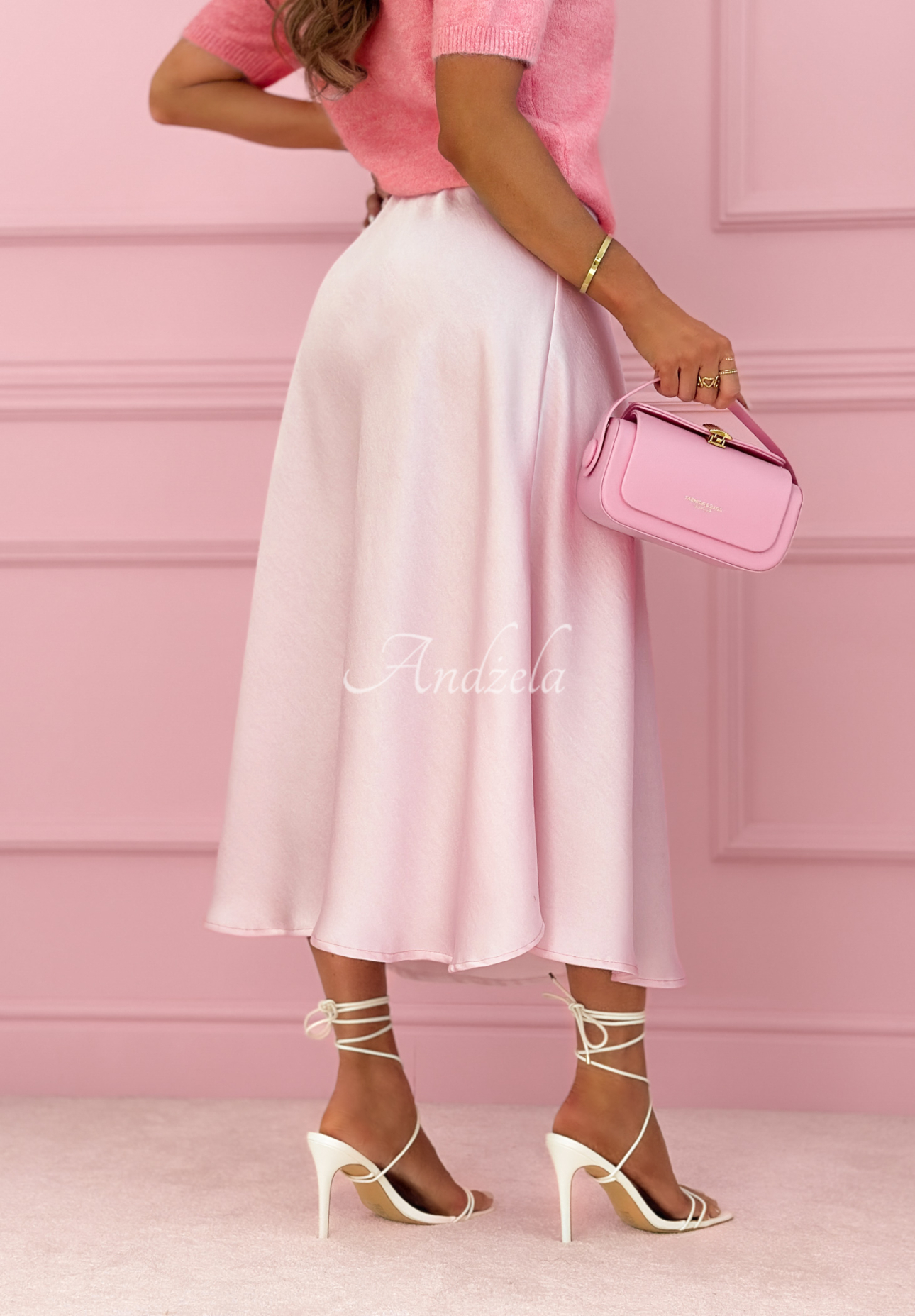 Sabina satin skirt in powder pink