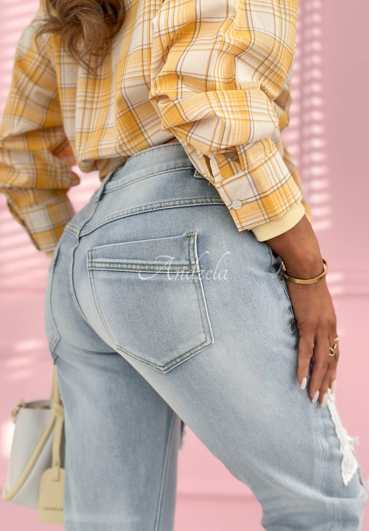 Jeans mom fit mit Patches Like A Cutie Hellblau