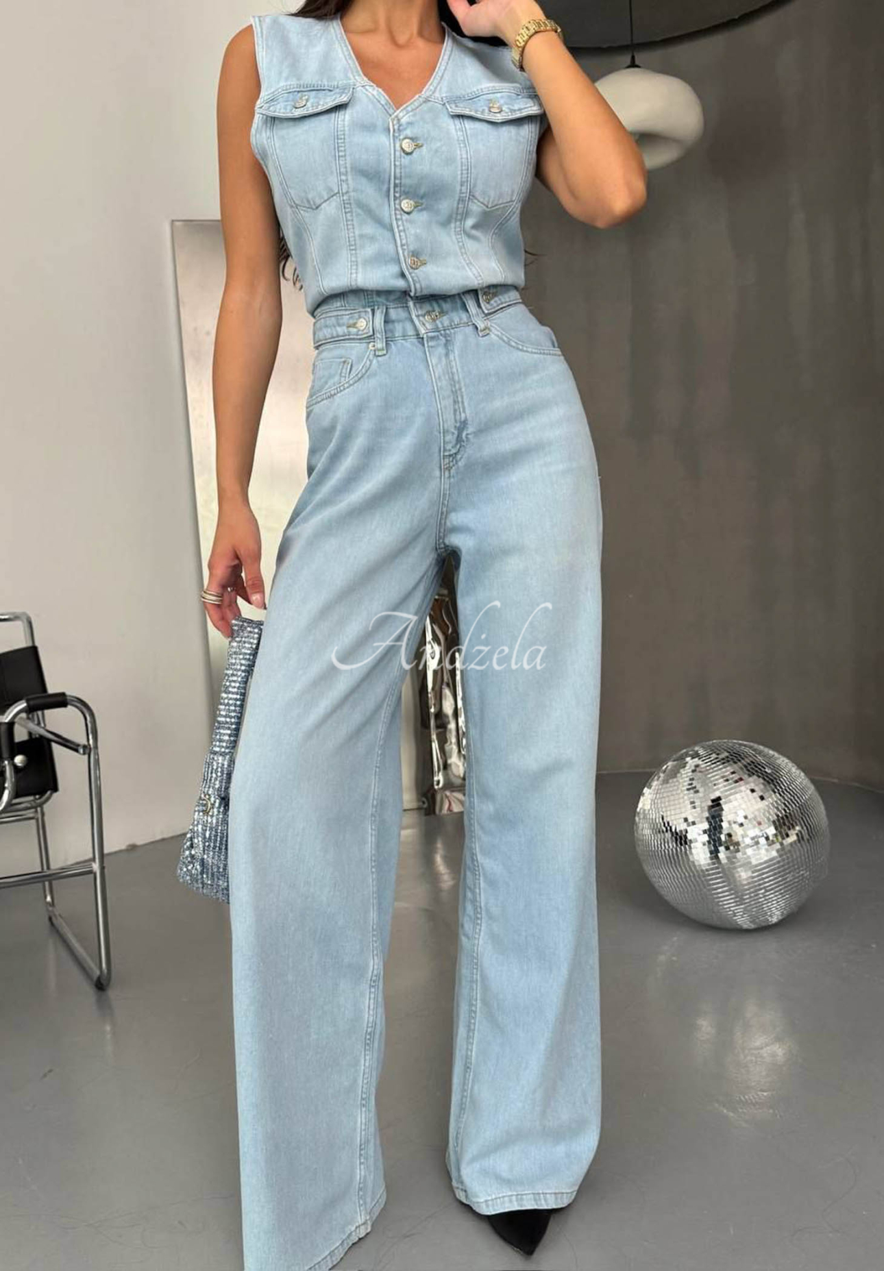Langer Denim-Overall Adriana Hellblau