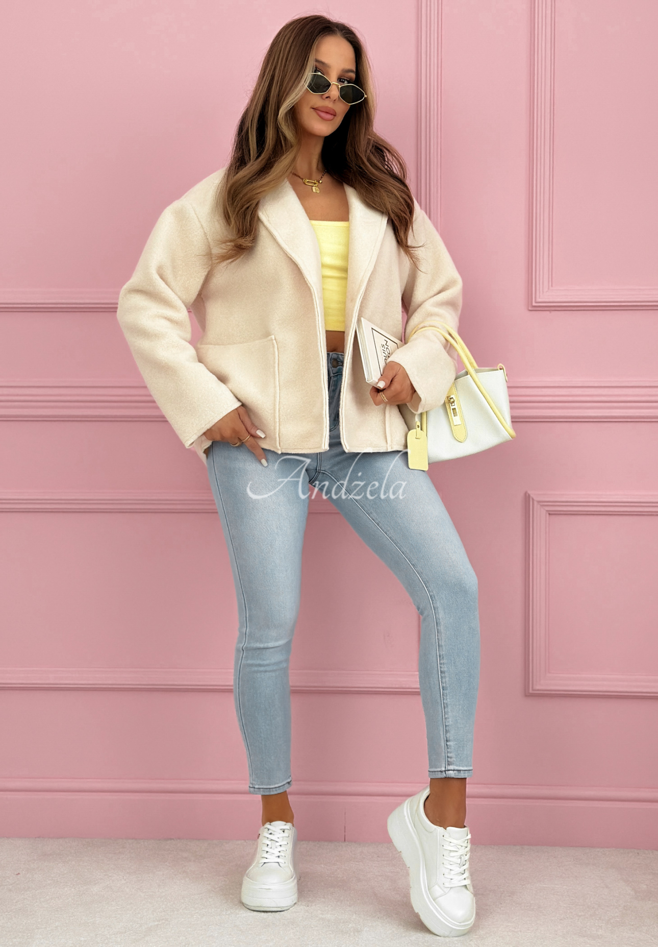 Kurzer Mantel aus Viskose mit Taschen Yumi Beige