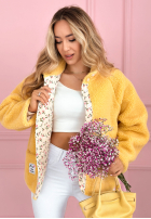 Krótka kurtka kożuszek z kwiecistą podszewką Lilianna ecru