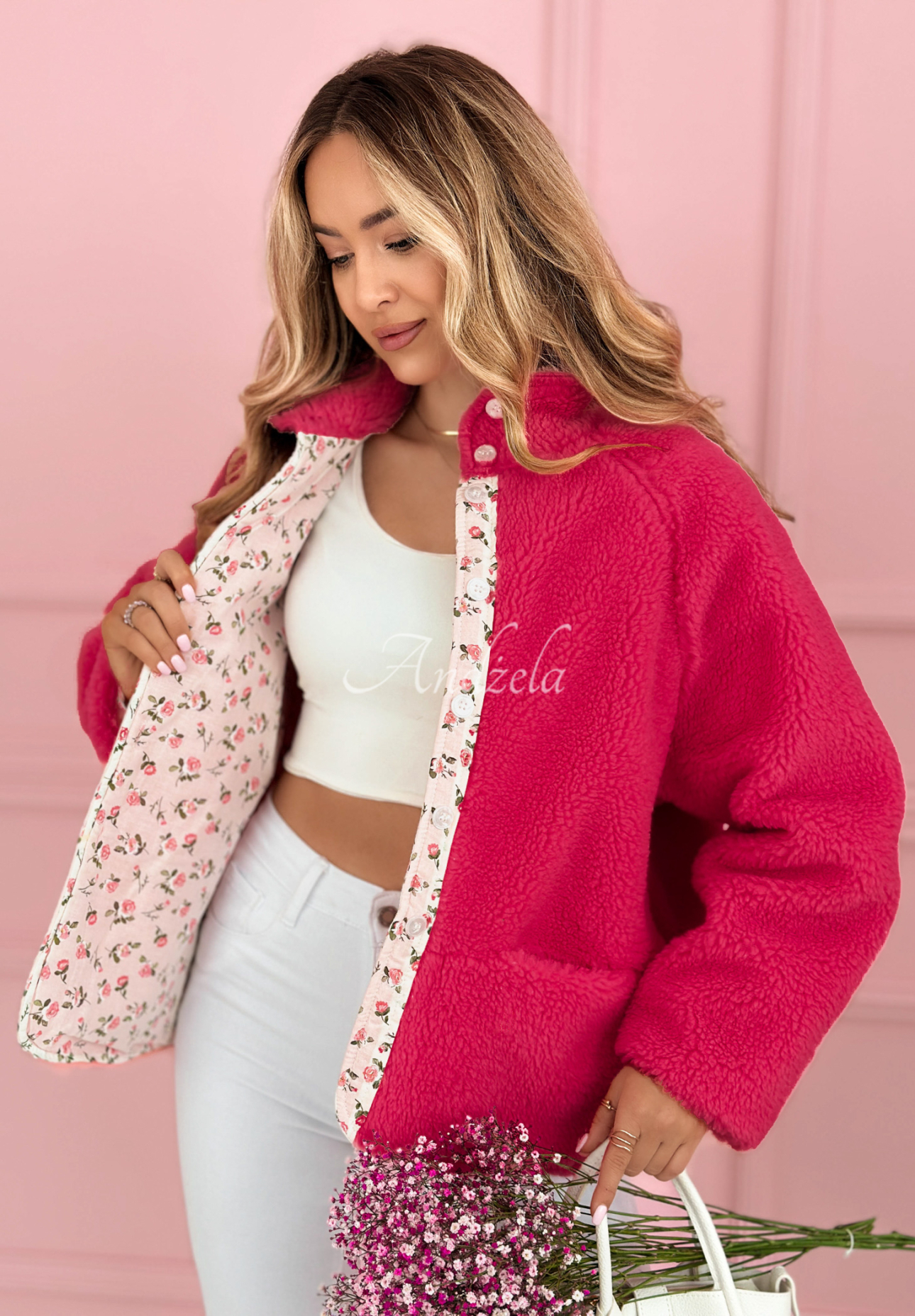 Kurze Jacke aus Lammfellimitat mit geblümtem Futter und Wolle Lilianna Fuchsia