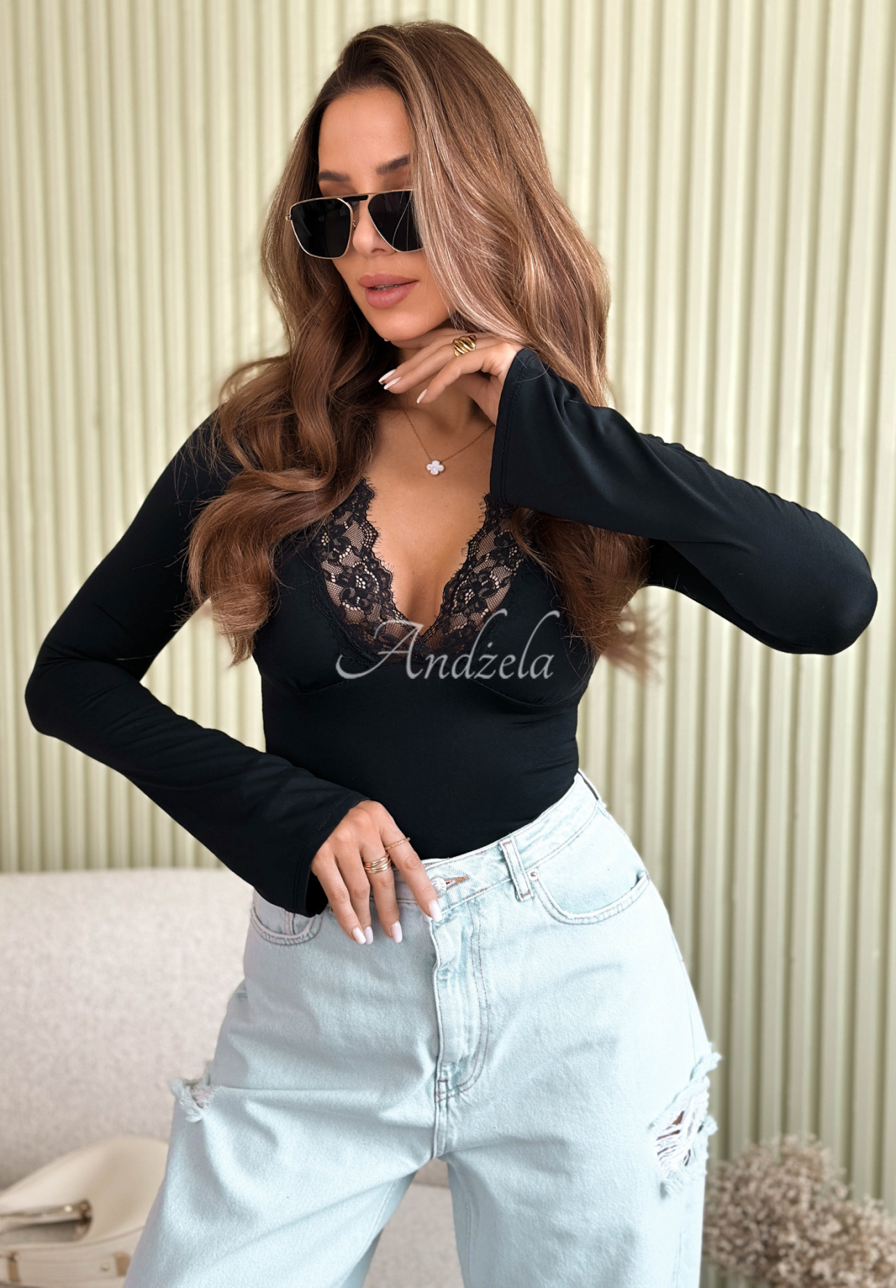 Long-sleeved blouse with neckline and lace Subtle Touch black