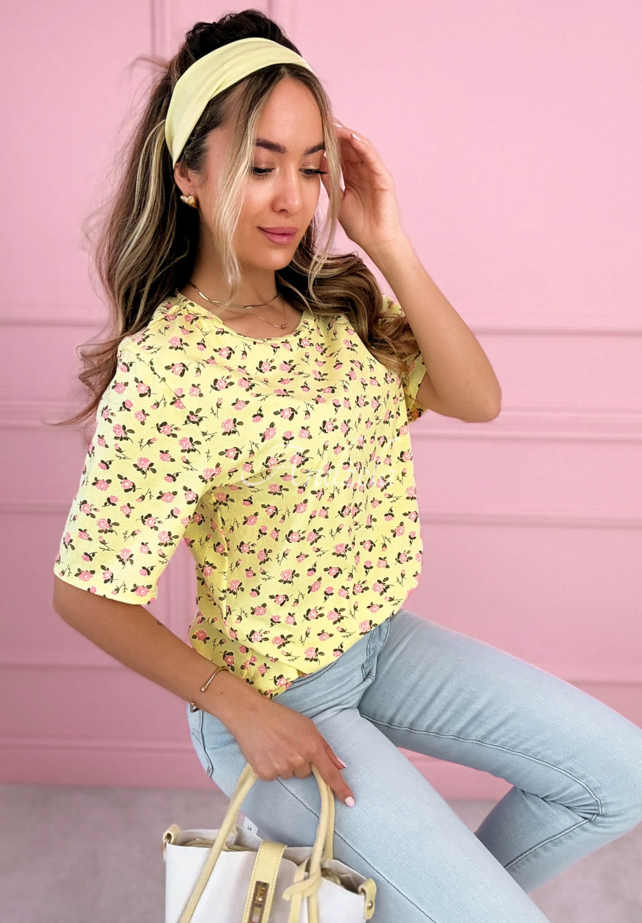 Baumwoll-T-Shirt mit Rosen La Rosa Gelb