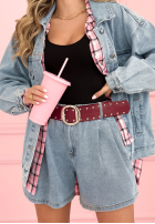 Shorts z szerokimi nogawkami i paskiem Finally Hot Hellblau