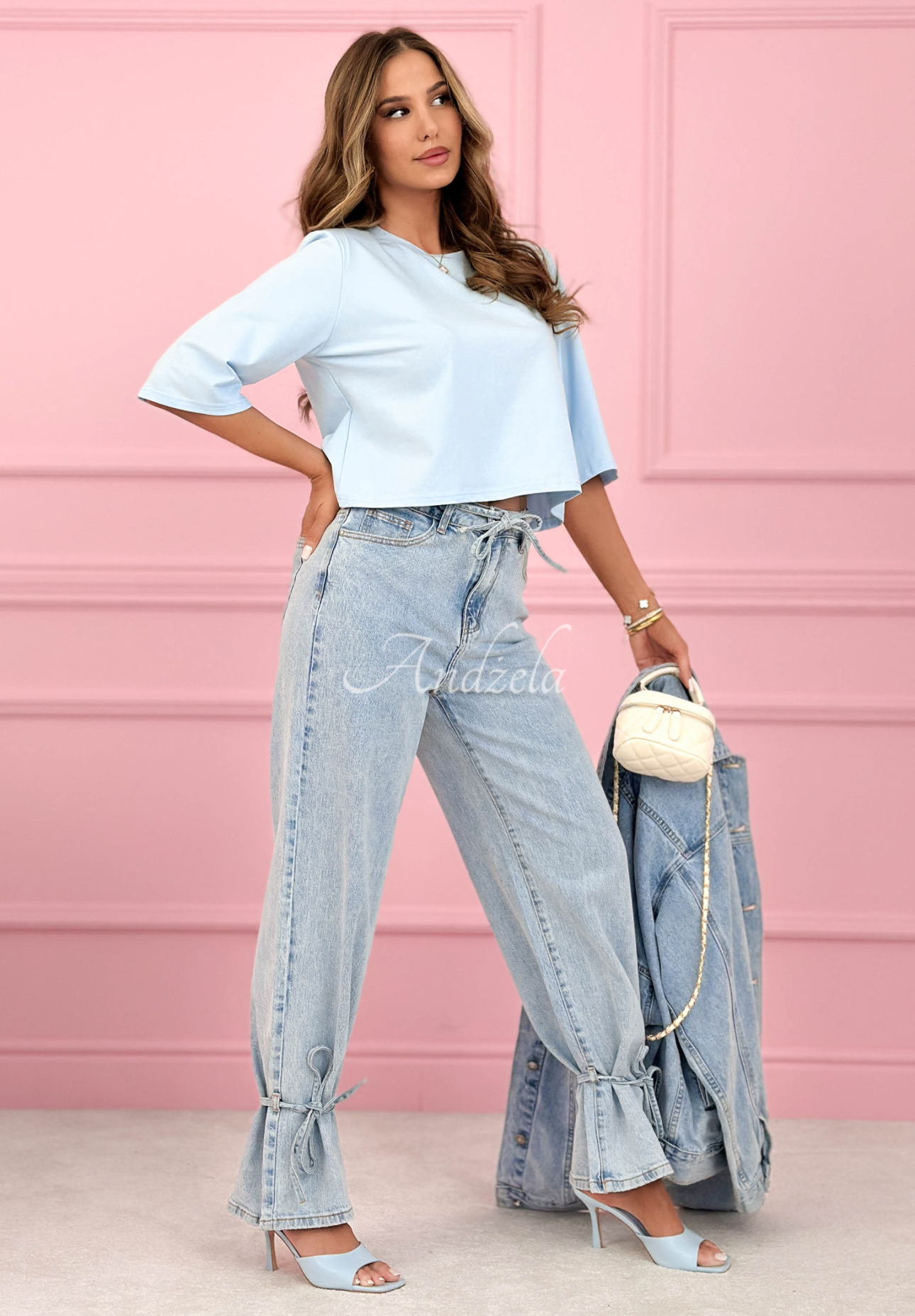 Springtime Babe short cotton T-shirt, sky blue