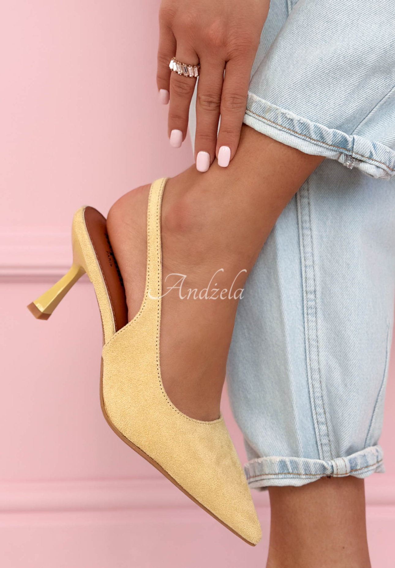 Noemi yellow suede sandals with straps