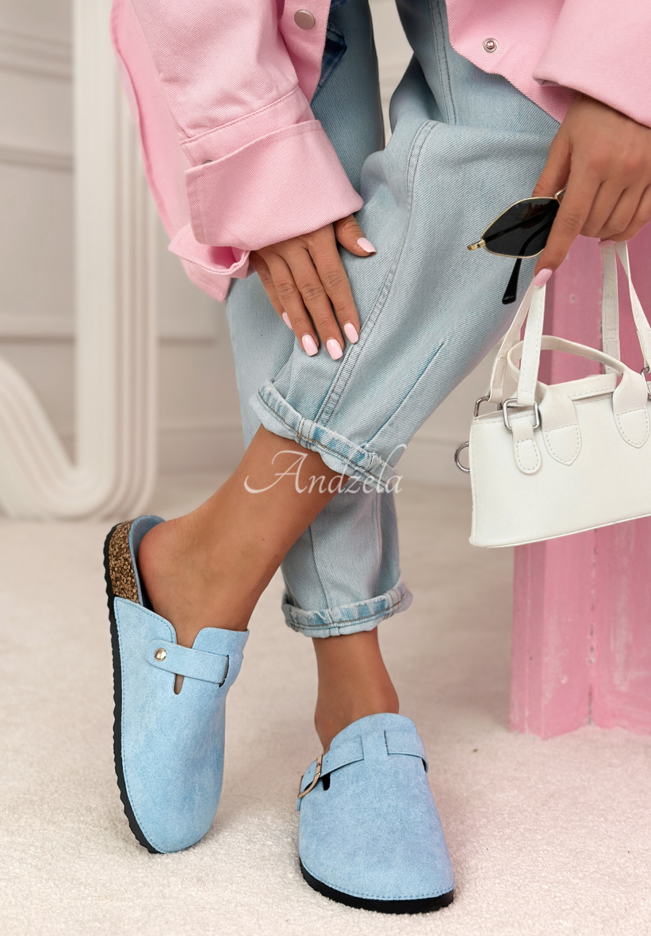 Wildleder-Pantoletten mit Riemchen Madison Himmelblau