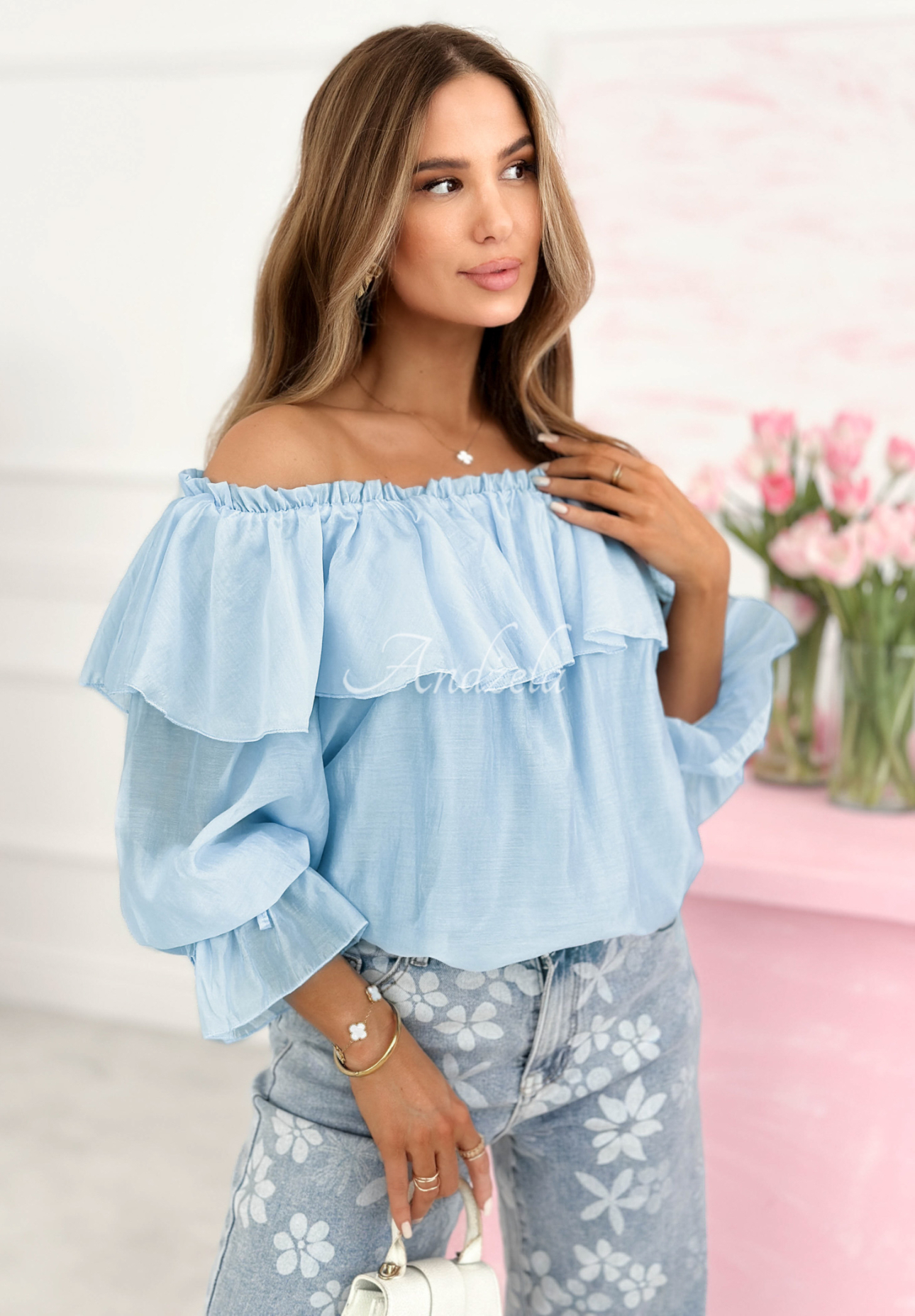 Seiden Off-Shoulder-Bluse mit Rüschen Arlena Himmelblau