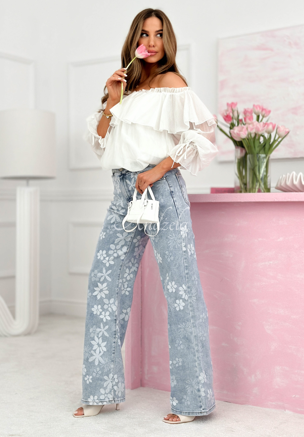 Wide Leg Jeanshose mit Blumenmuster Wildrose Blau