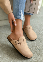 zamszowe chodaki z paskiem Madison Schwarz