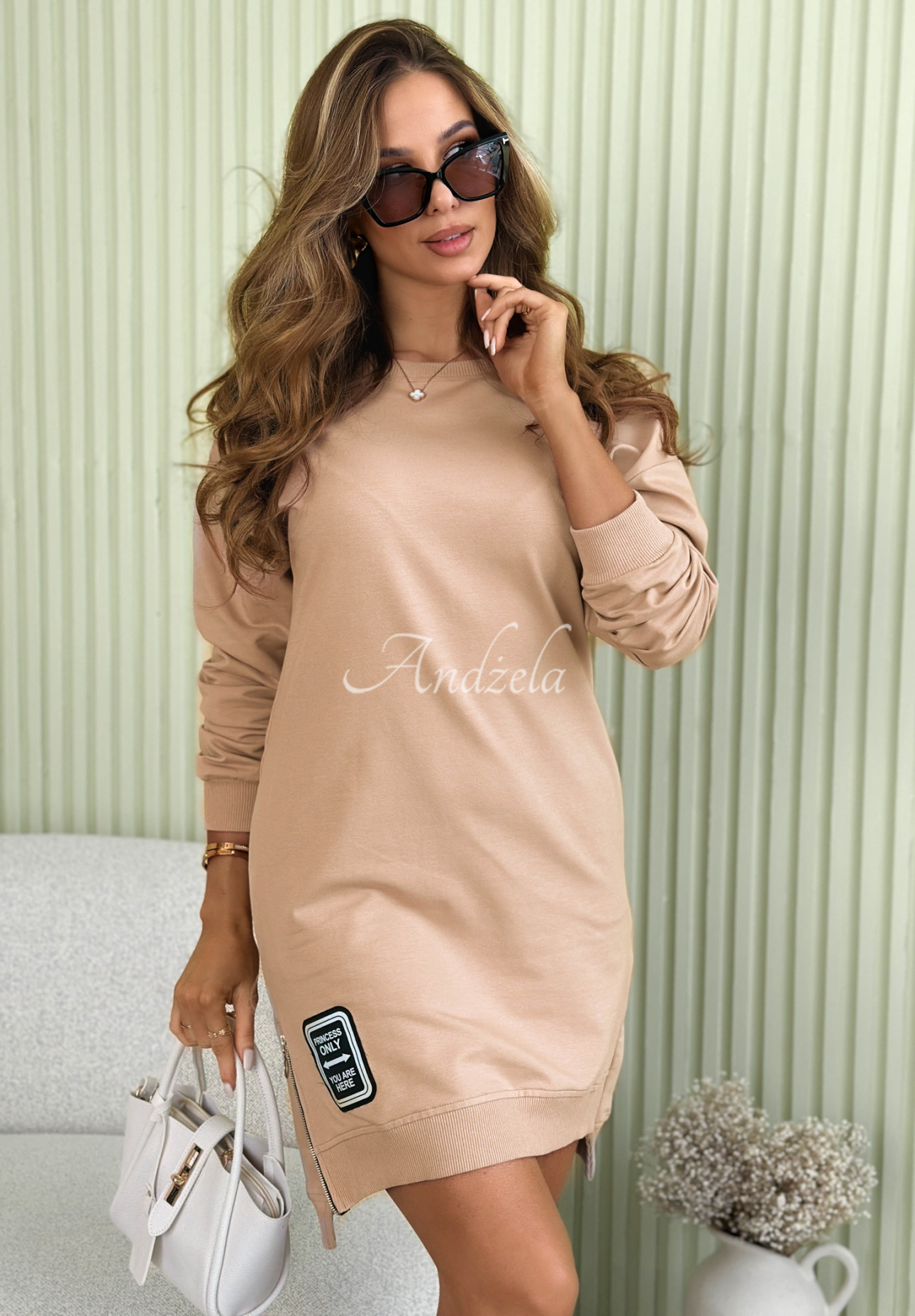 Sweatshirt-Kleid Oversize Only Beige