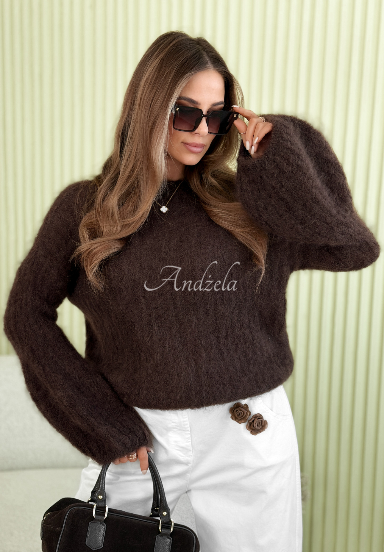 Weicher Mohairpullover mit weiten Ärmeln Cotton Candy Schokoladenbraun