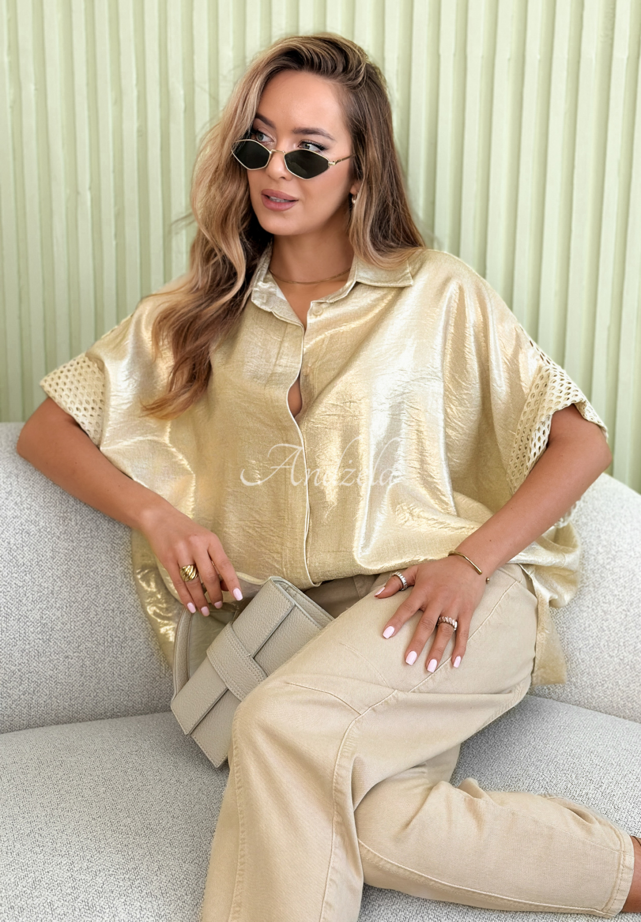 Oversize-Hemd aus Viskose mit durchbrochenen Elementen Celestine Gold