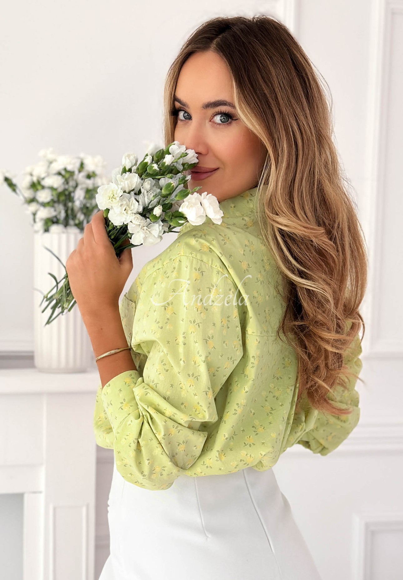 Marbella pistachio cotton shirt with floral pattern