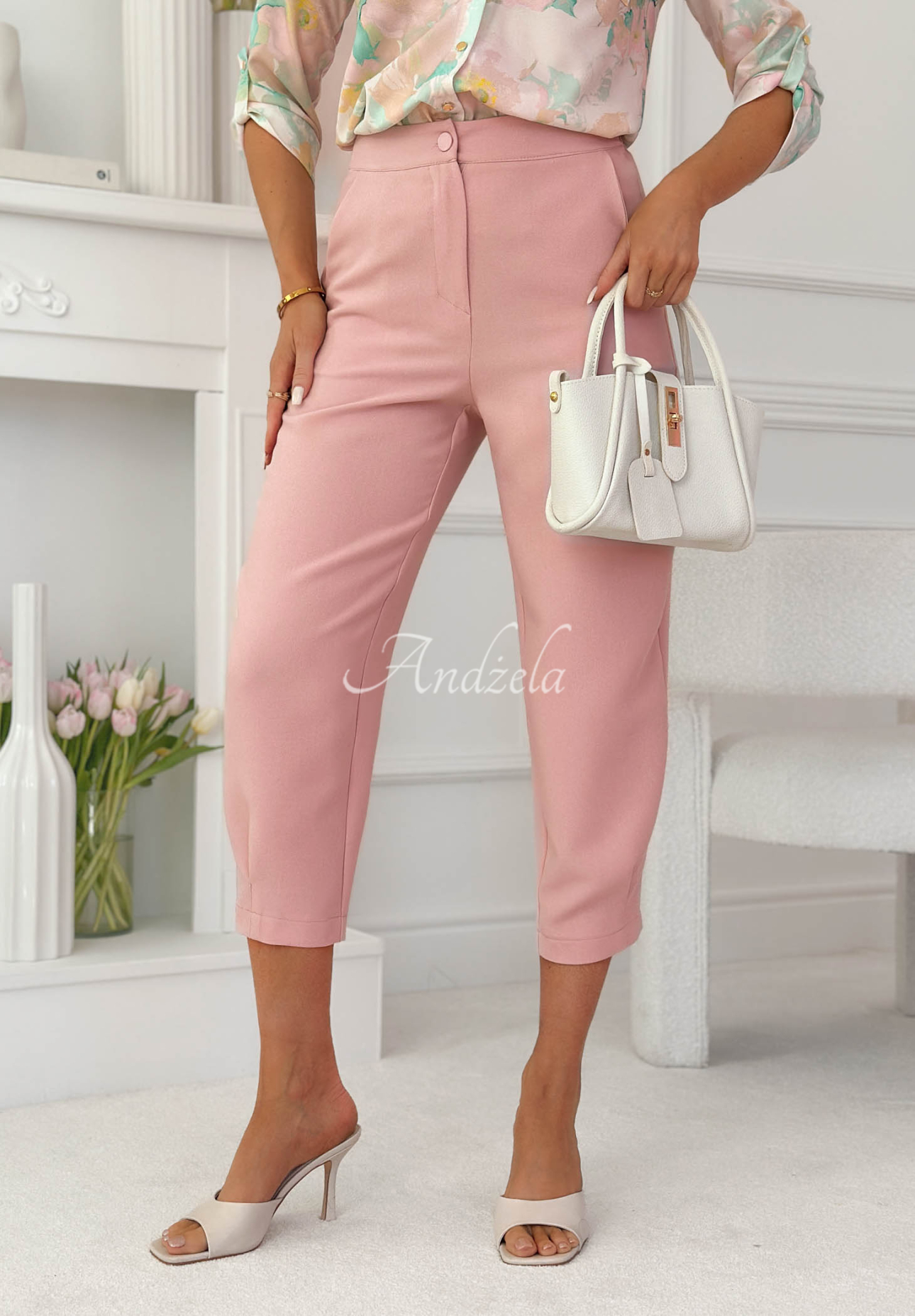 Elegant Laura powder pink viscose cigarette pants