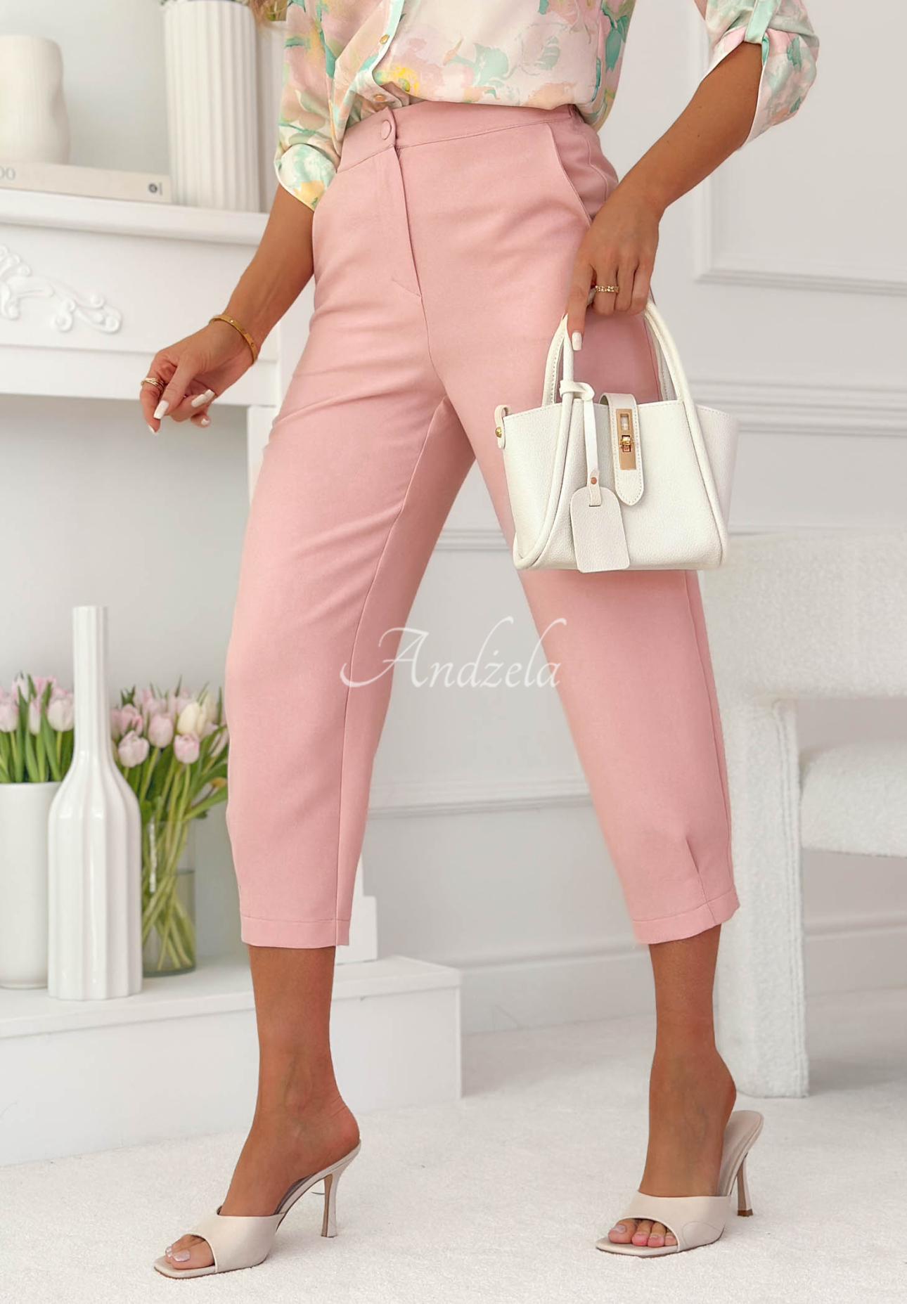 Elegant Laura powder pink viscose cigarette pants