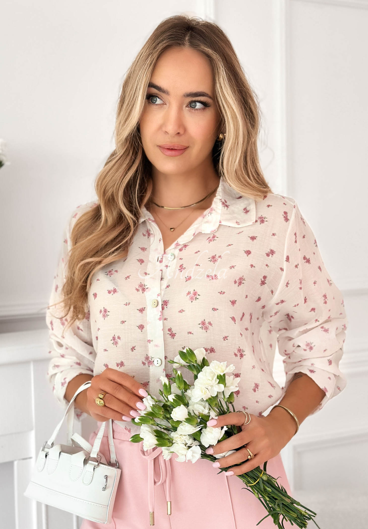 Lightweight floral shirt made of Tencel by Floriana, white