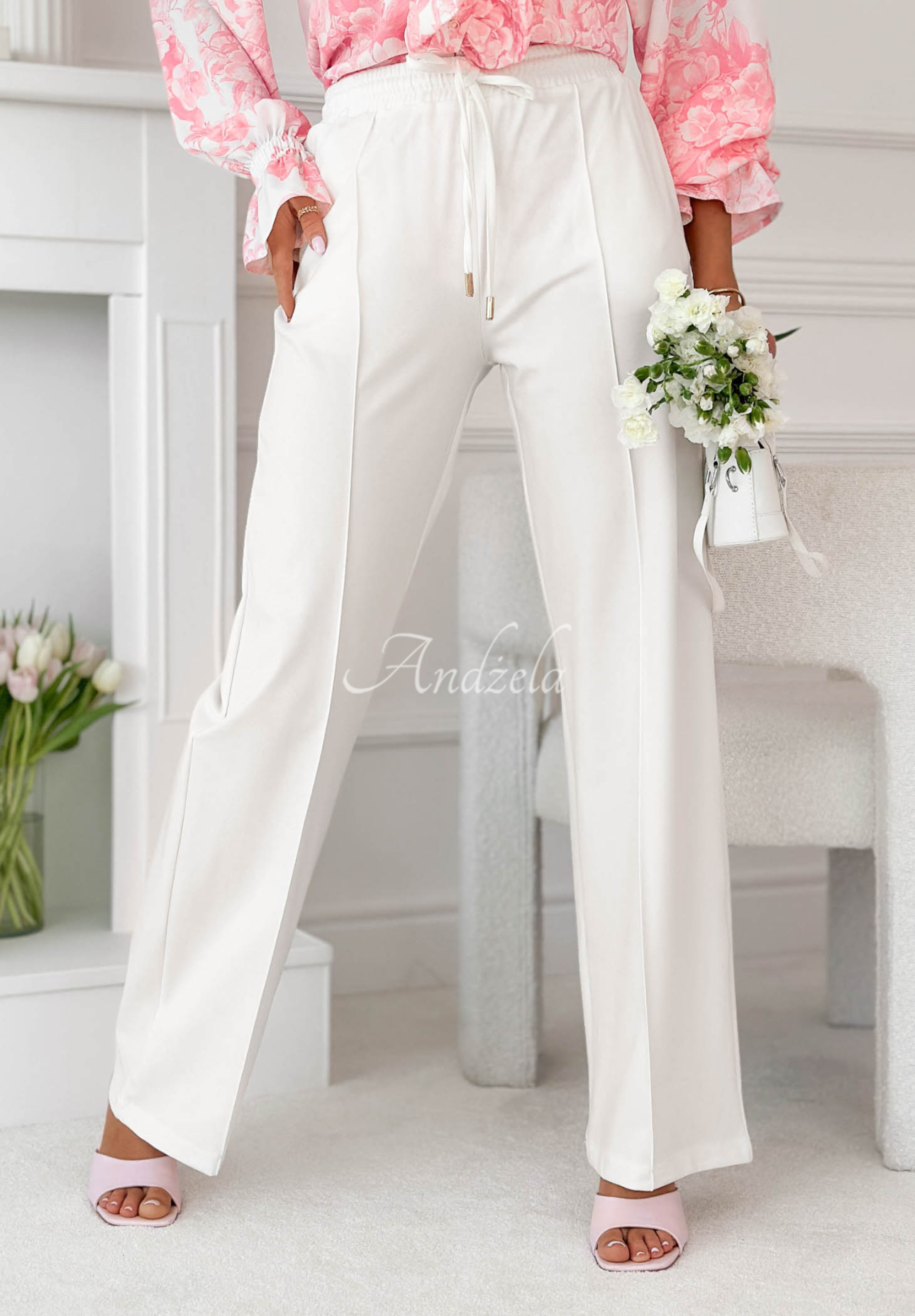 Wide-leg Stoffhose aus Viskose Look Here Ecru