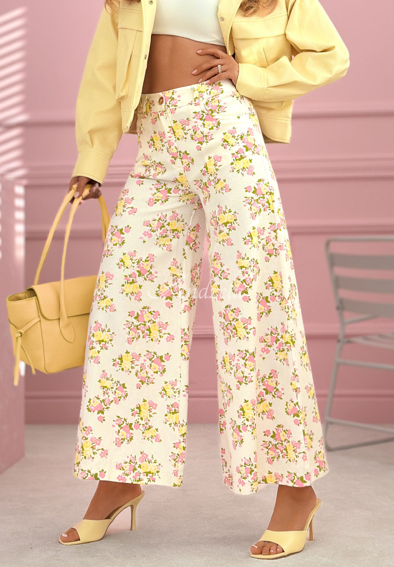 Jeans mit Blumenmuster La Flora Weiß