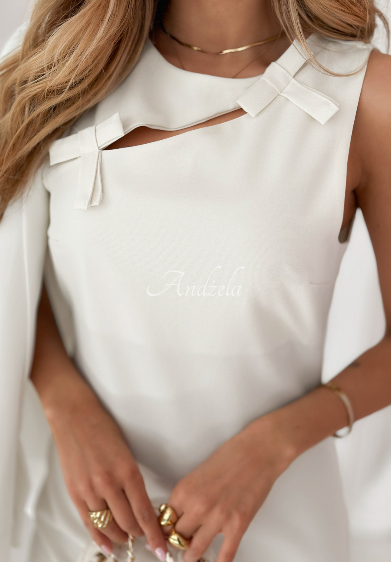 Elegant mini dress with bows Whisper In My Ear white