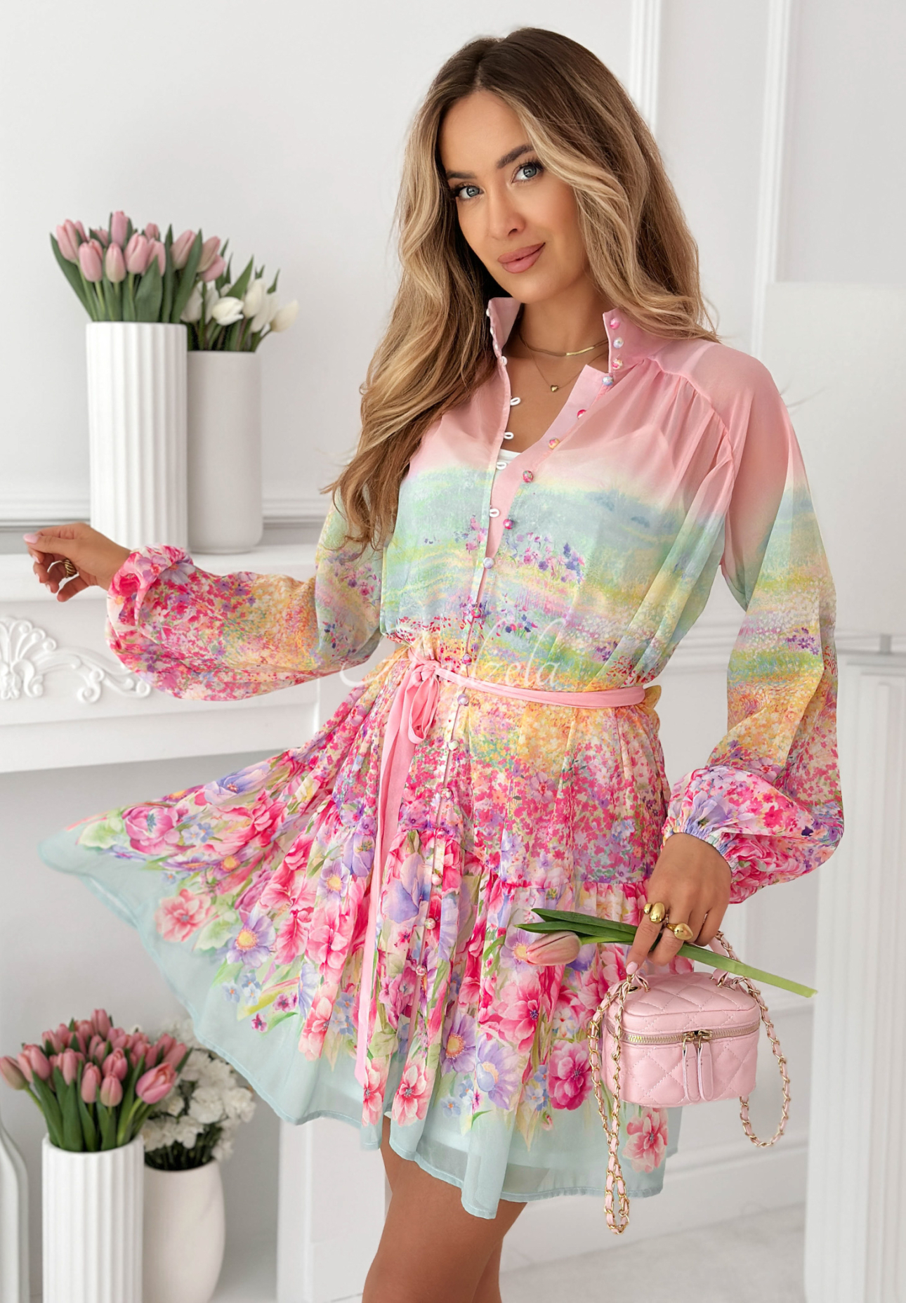 Elegant mini dress with Florentia powder pink floral print