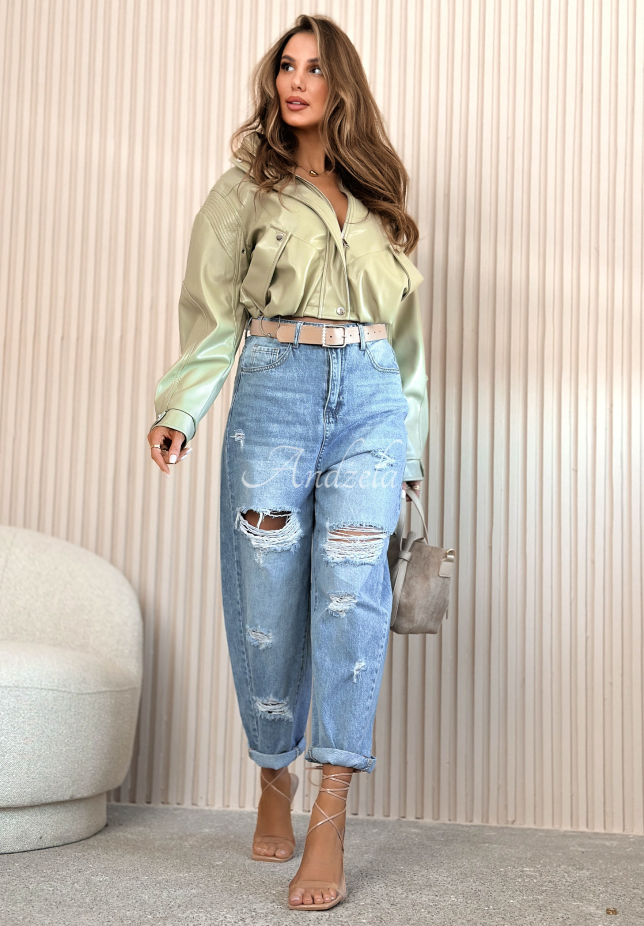 Miller Blue Distressed Balloon Jeans